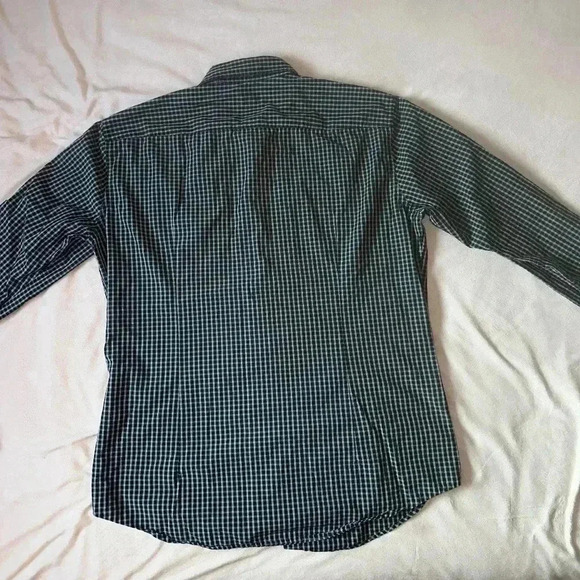 Hugo boss  green sharp fit button down shirt - Picture 6 of 6